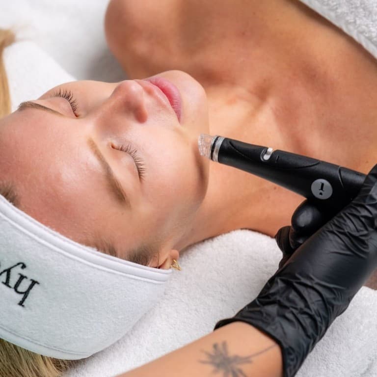 hydrafacial time to glow